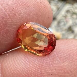 3.00ct genuine Padparadscha sapphire high end